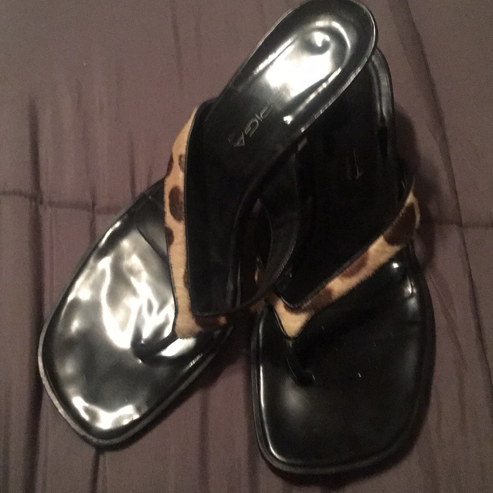 Via Spiga leopard sandals